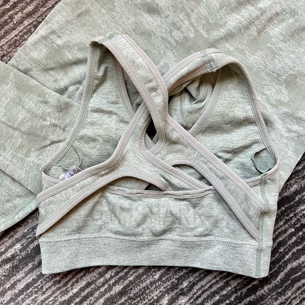 Gymshark Camo Seamless Set, Sage Green, Size S - image 5
